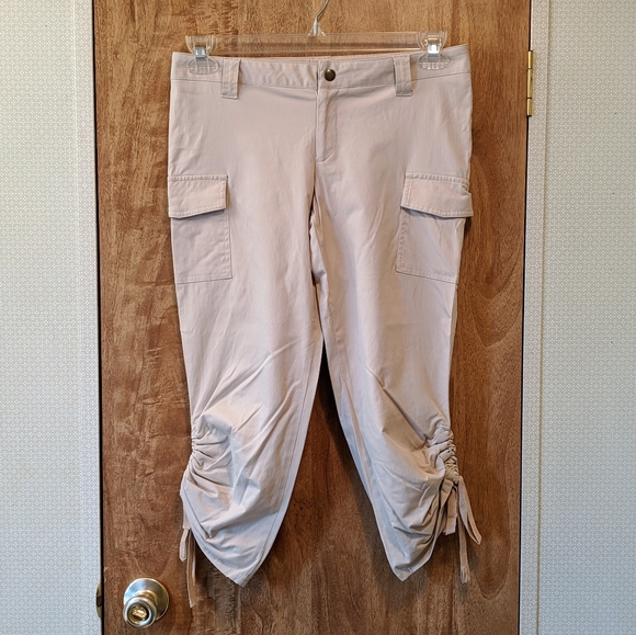 Wet Seal, Made In USA, Y2K Vintage, Ruched Hem Khaki Capri Pants, Size 5 - Picture 4 of 8